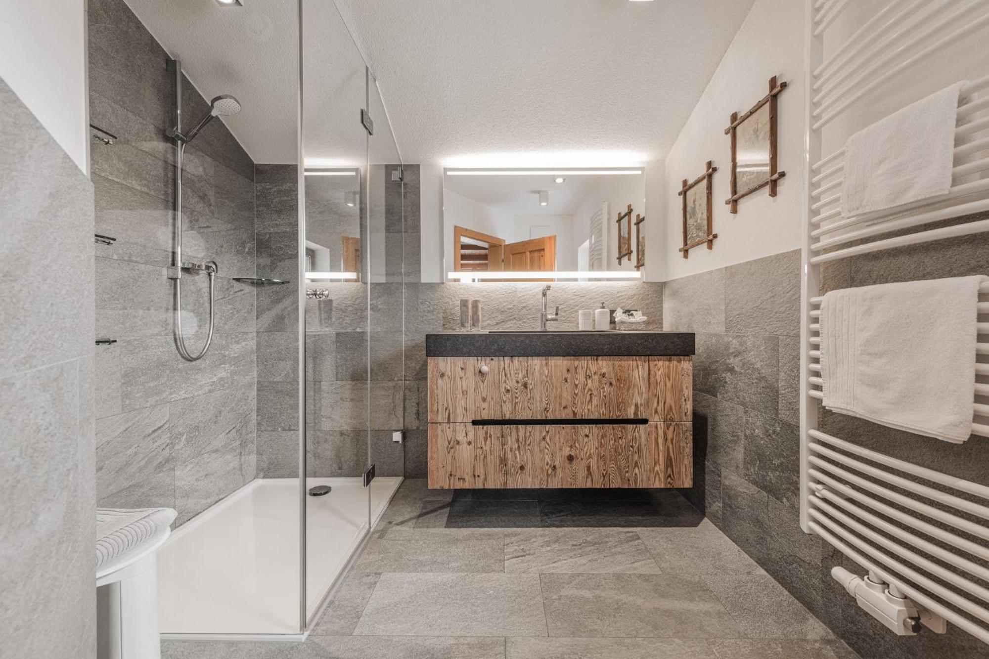 Aster Boutique & Aparthotel